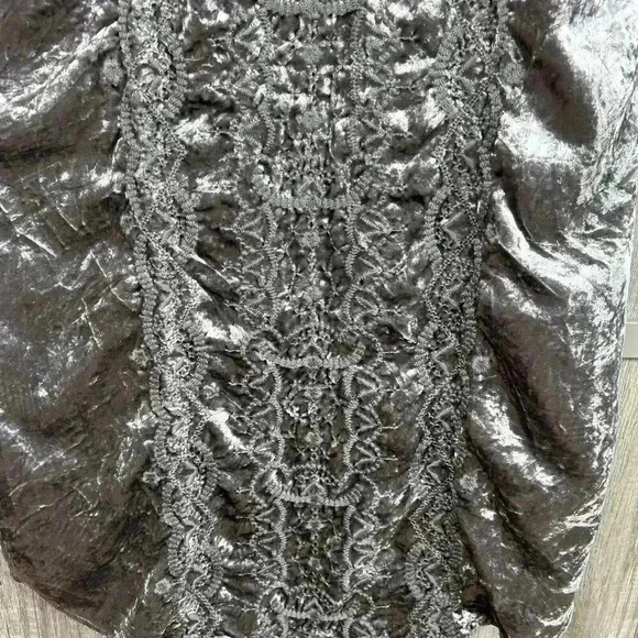 Soft Surroundings Dress Small Short Sleeve Crushed Velvet Embroidered Boho Gray - Picture 4 of 6